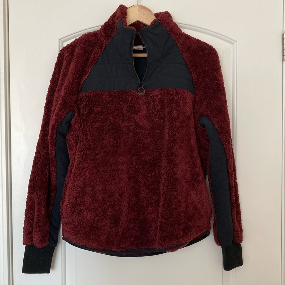 Lole Women's Burgundy and Black Sweater
